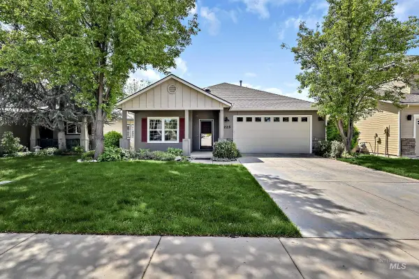 6225 W Geneva St, Boise, ID 83703