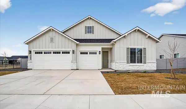 2303 N Silver Wolf Pl, Star, ID 83669