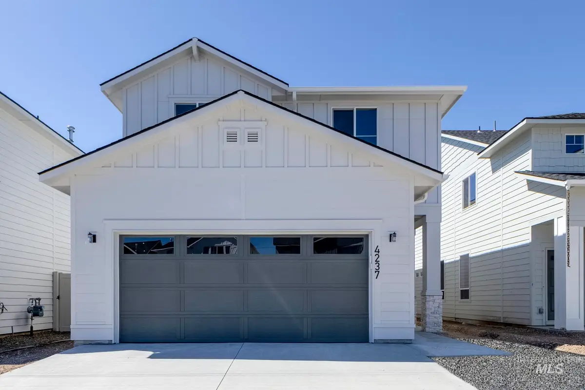 4396 N Alameda Creek Ave, Meridian, ID 83646 - #1