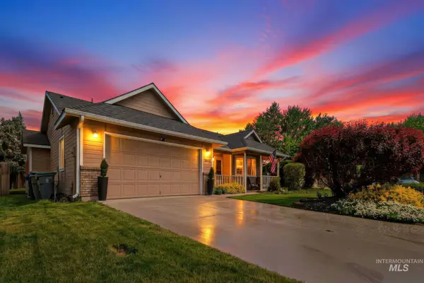 2662 N Maywood Pl, Boise, ID 83704