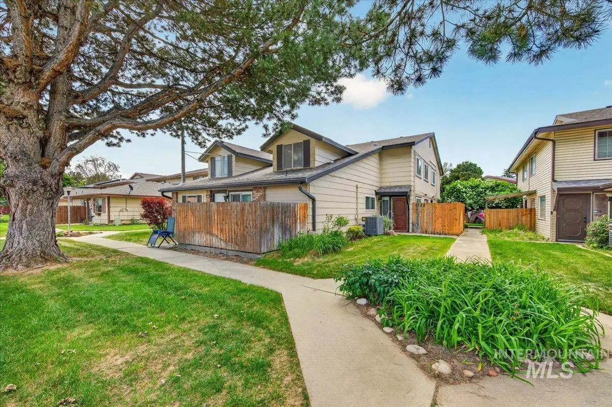 729 W Pennsylvania Ave, Boise, ID 83706 - #1