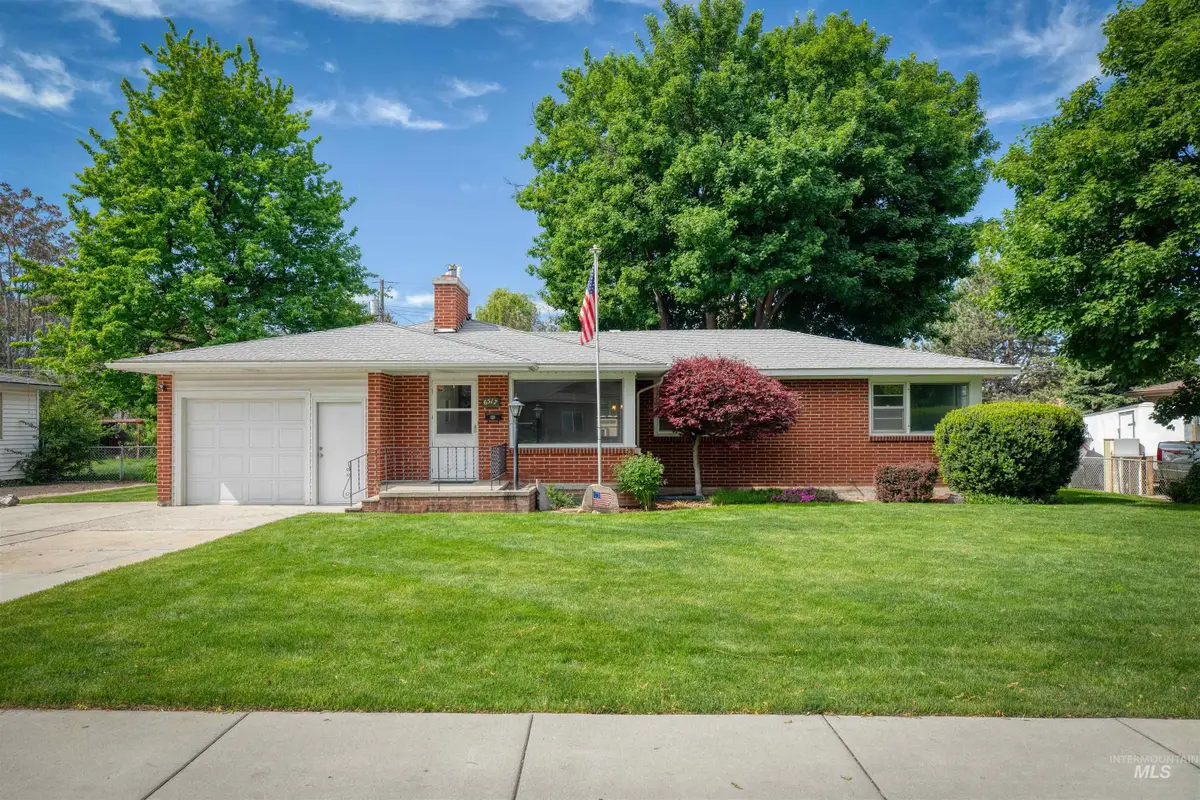 6517 W Fairfield Ave, Boise, ID 83709 - #1