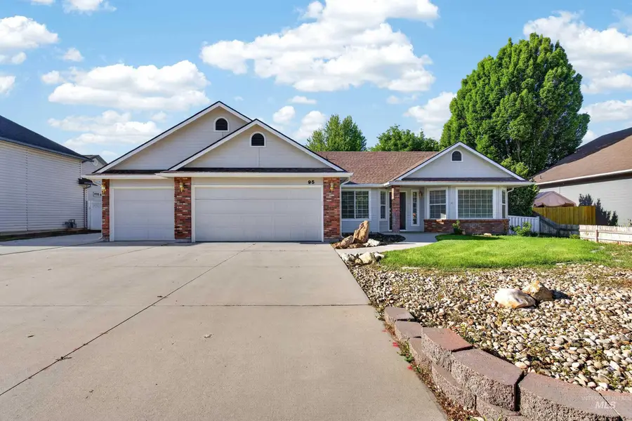 95 W Claire St, Meridian, ID 83646 - #3