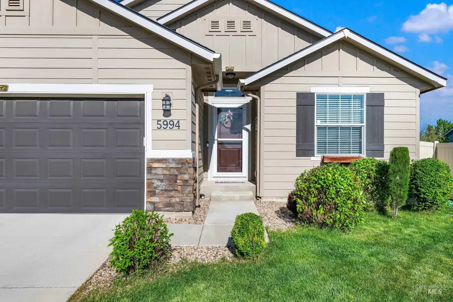 5994 S Donaway Ave, Meridian, ID 83642 - #3