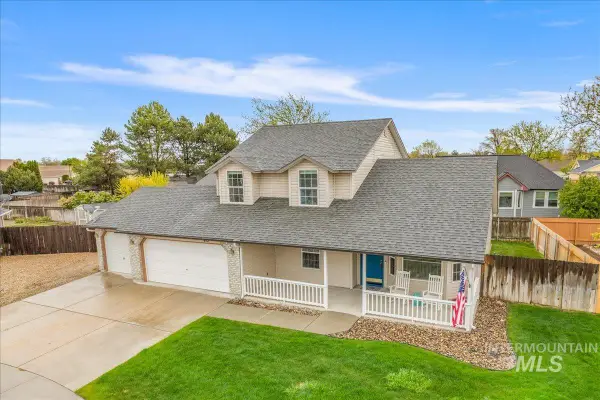 413 Summer Ct, Nampa, ID 83686