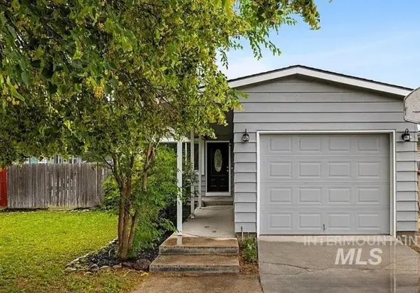 1216 S Locus St, Nampa, ID 83686