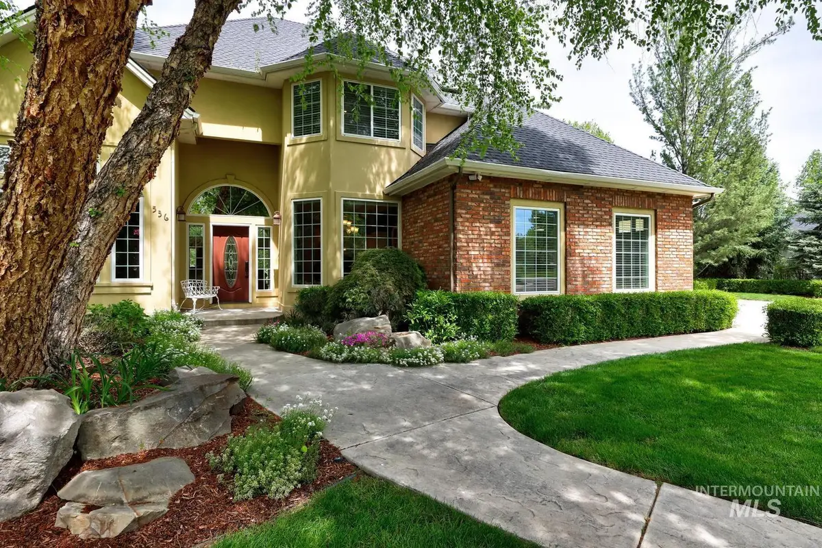 536 W Bogus View Dr, Eagle, ID 83616 - #1