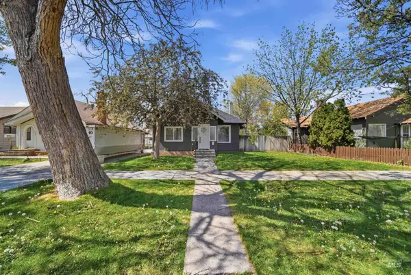 415 6th Ave, Nampa, ID 83651
