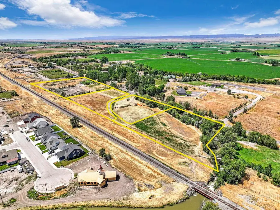 Lot15,15a,16,17 E 1750 S, Gooding, ID 83330 - #2