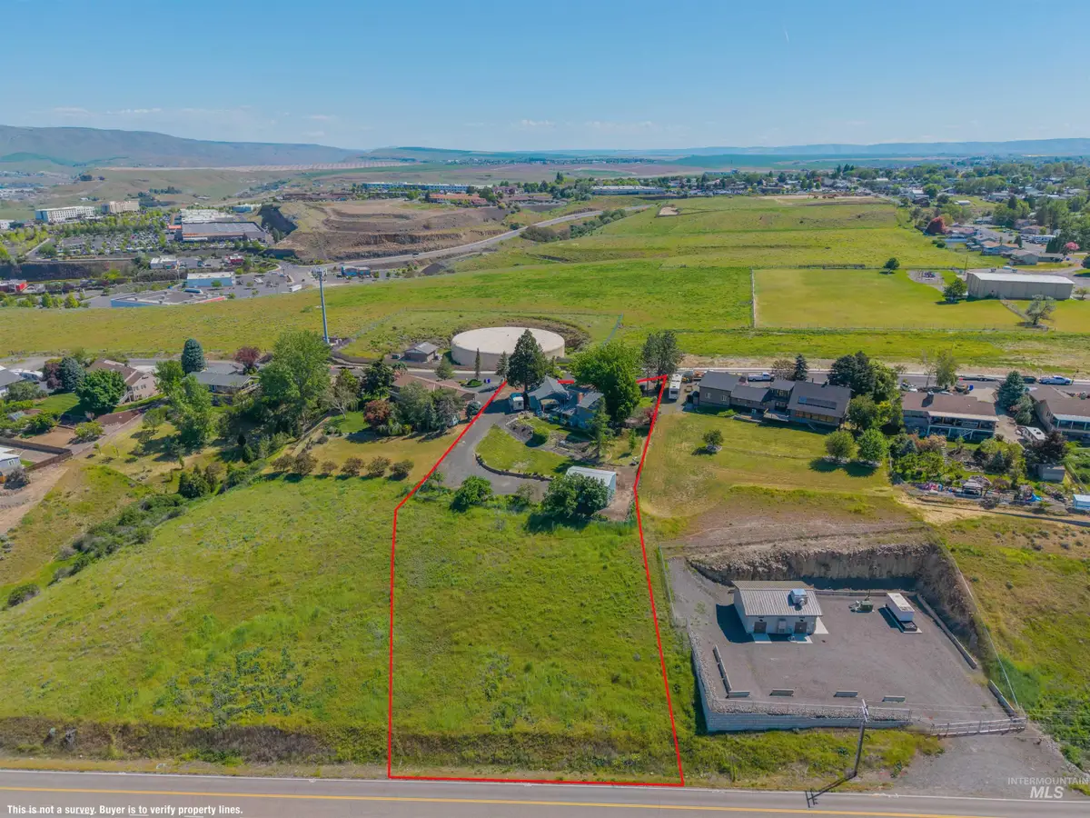 2720 6th Street, Lewiston, ID 83501 - #1