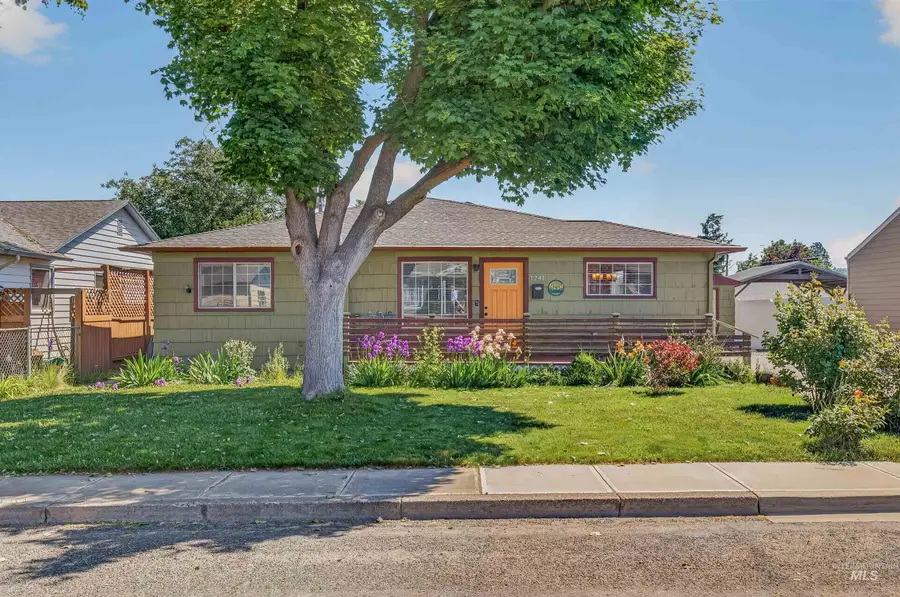 1241 5th Street, Clarkston, WA 99403 - #3