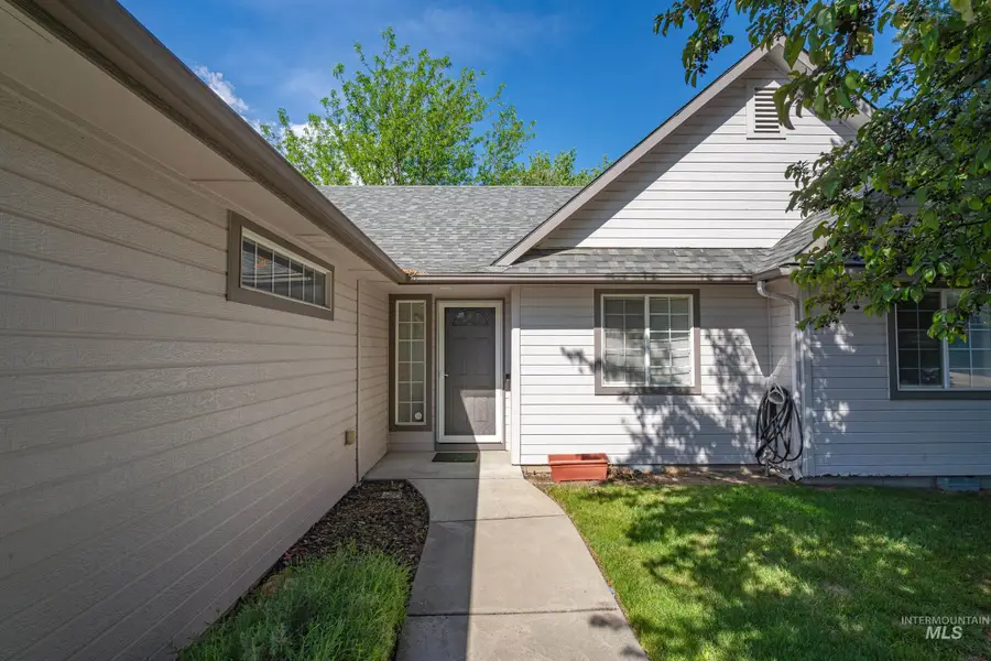 2137 S Petra Ave, Boise, ID 83709 - #2