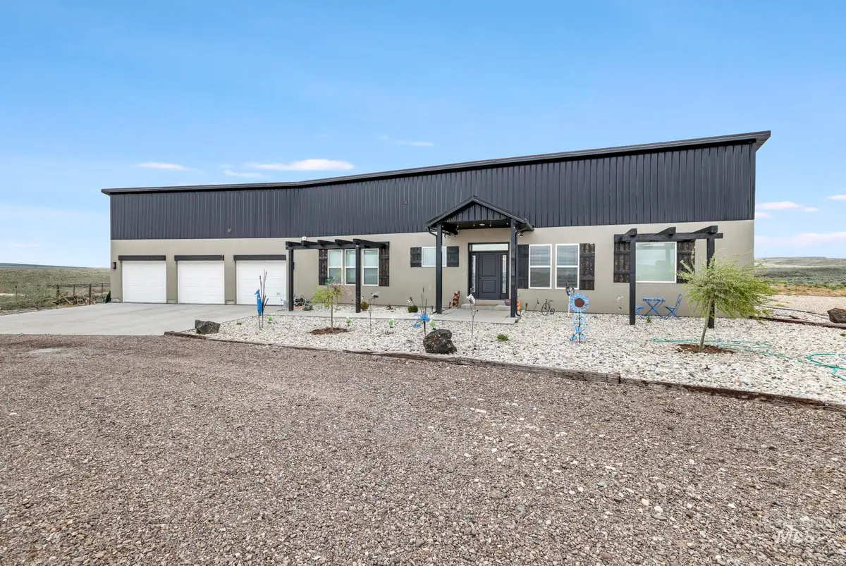 2527 E 1700 N 2527 E 1700 N, Rogerson, ID 83302 - #1