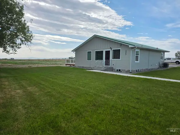 2843 E 3500 N., Twin Falls, ID 83301