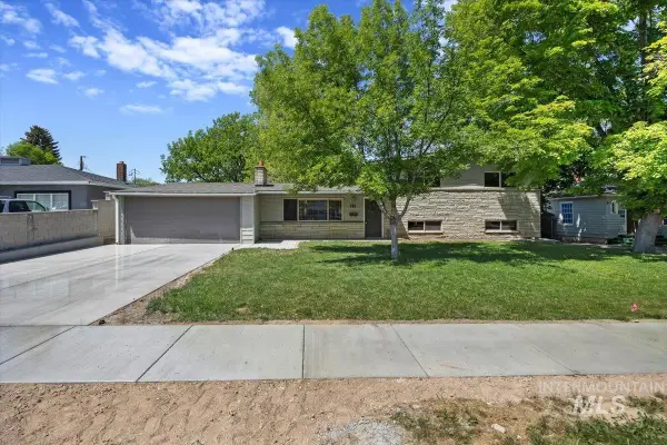 151 Fillmore St, Twin Falls, ID 83301