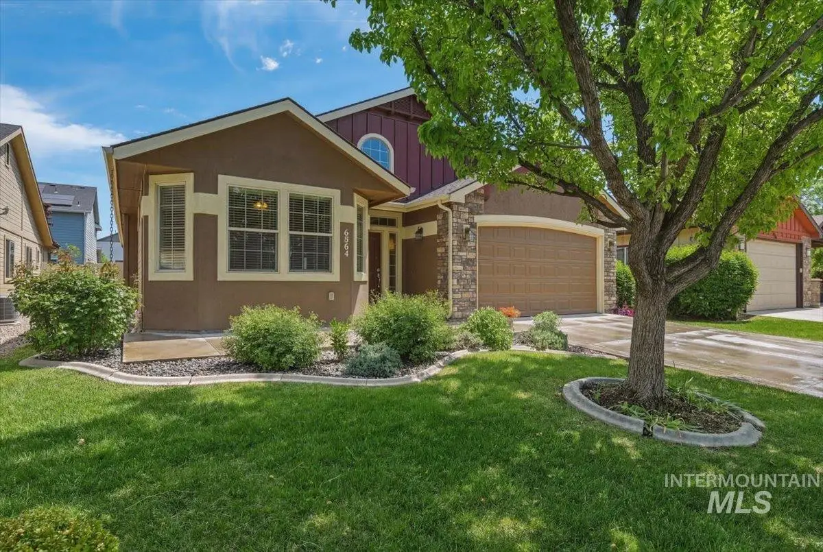 6064 N Saguaro Hills Ave, Meridian, ID 83646 - #1