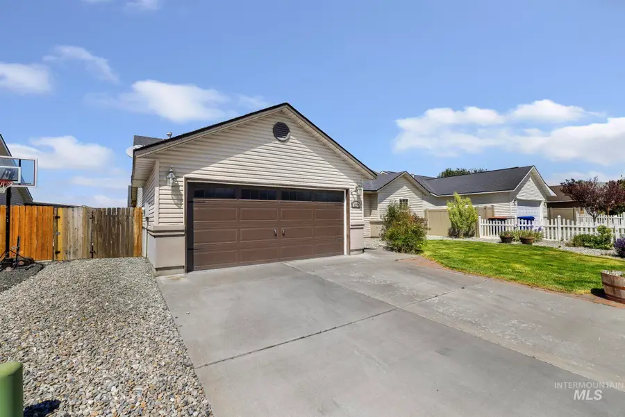 1076 Arrow Wood Ct, Twin Falls, ID 83301 - #2