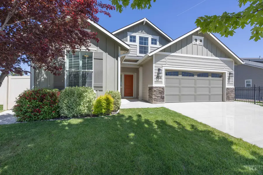 4202 W Peak Cloud Dr, Meridian, ID 83642 - #3