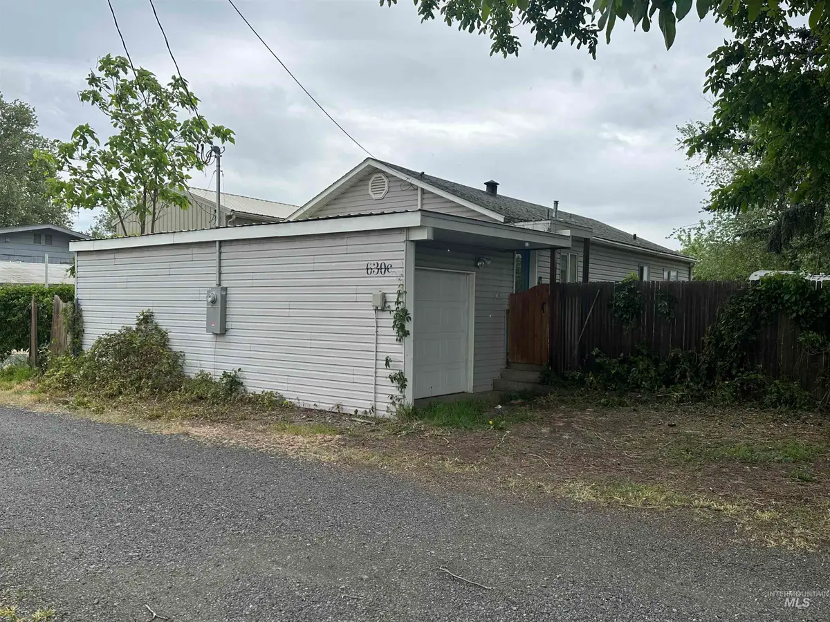 630 C Preston Ave, Lewiston, ID 83501 - #1