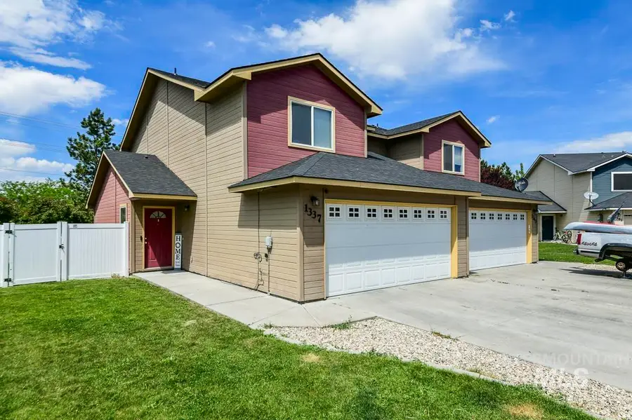 1337 N Gingham Ave, Kuna, ID 83634 - #2