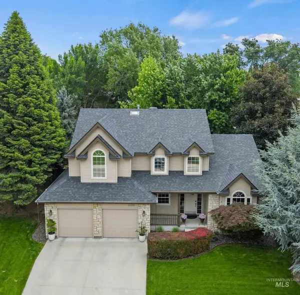 2455 E Heathfield Ct., Eagle, ID 83616