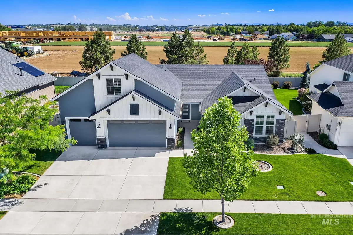 6127 E Path Dr, Nampa, ID 83687 - #1