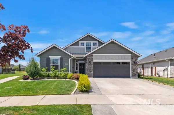 5948 W Hamm Ln, Eagle, ID 83616