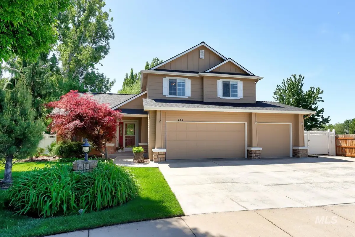 434 S Malachite Ave, Meridian, ID 83642 - #1