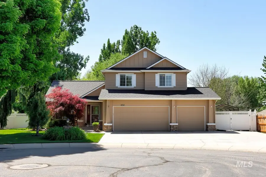 434 S Malachite Ave, Meridian, ID 83642 - #2