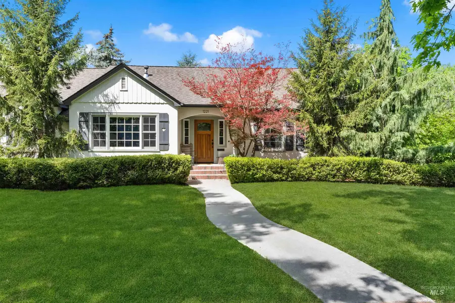 1221 N Harrison Blvd, Boise, ID 83702 - #2
