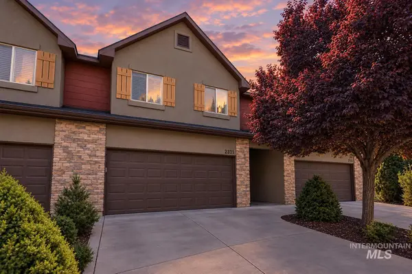 5233 W Morris Hill Rd, Boise, ID 83705