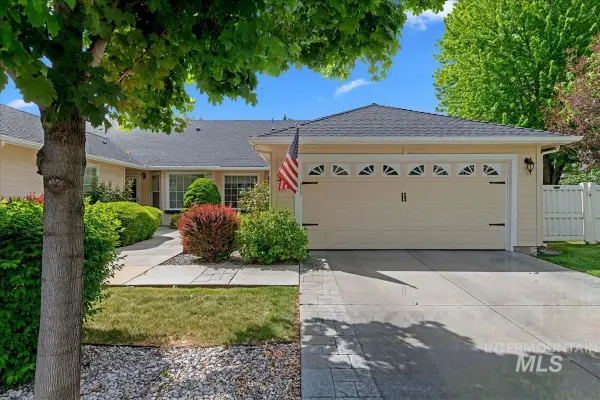 3385 W Fieldstream Lane, Meridian, ID 83646