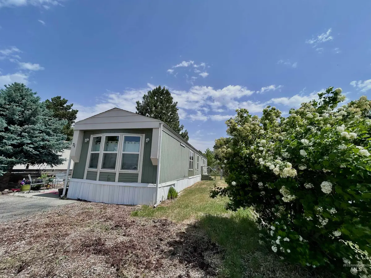 10601 N Horseshoe Bend Rd #71, Eagle, ID 83714 - #1