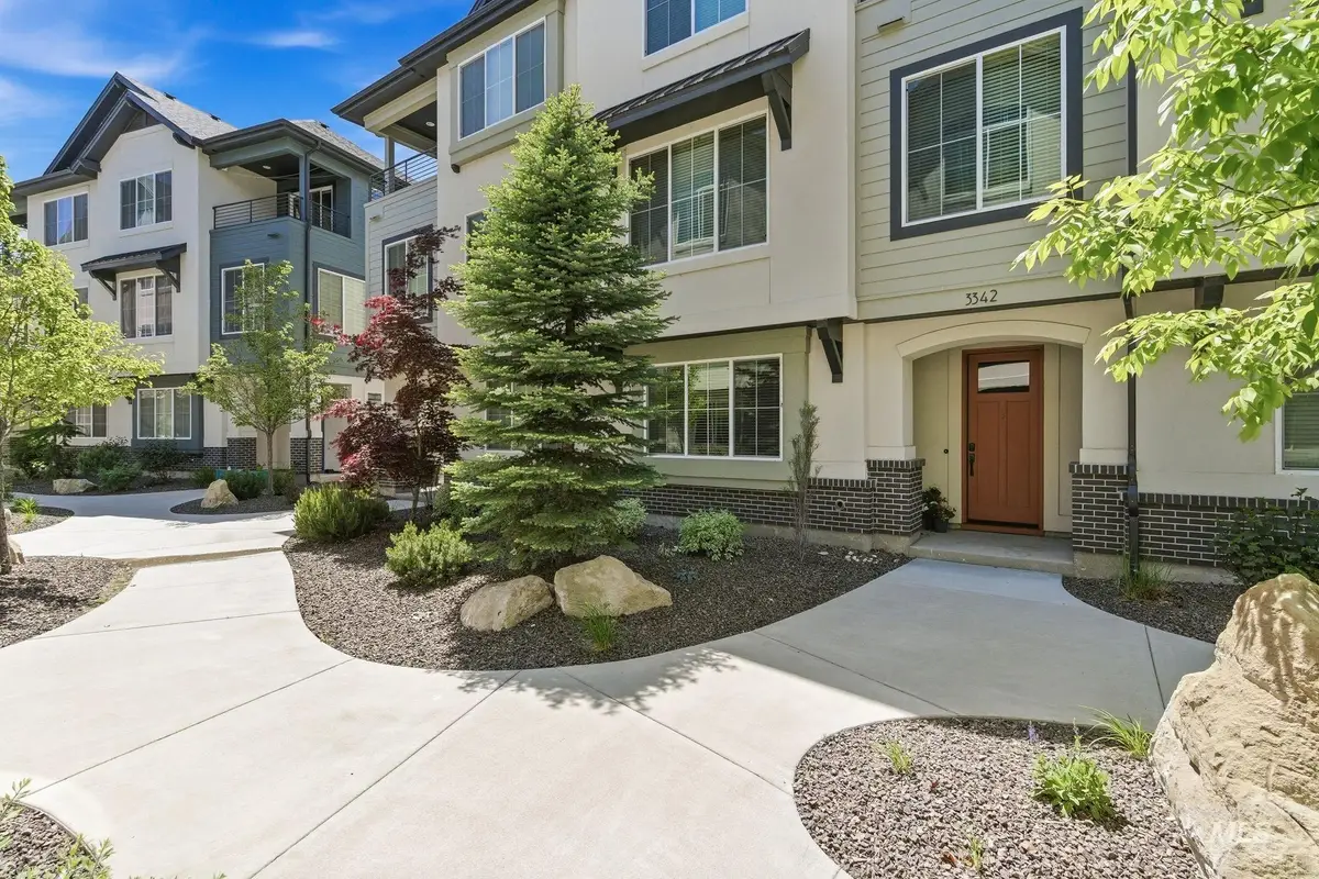 3342 E Trifecta Ln, Boise, ID 83716 - #1