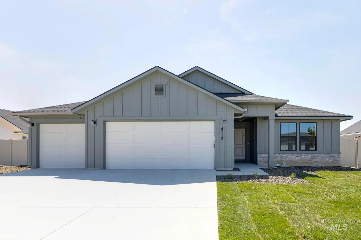 8346 E Cool River Lp, Nampa, ID 83687 - #1