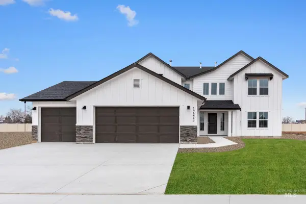 5269 E Phelps Lake Dr, Nampa, ID 83687