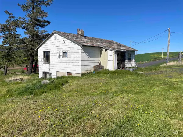 3201 Darby, Moscow, ID 83843
