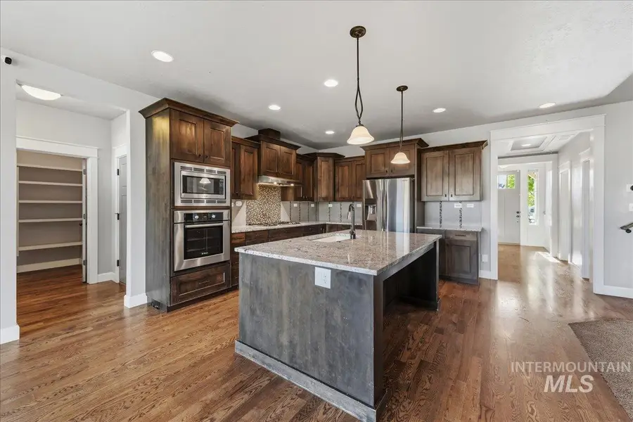 432 W Broderick, Meridian, ID 83646 - #2