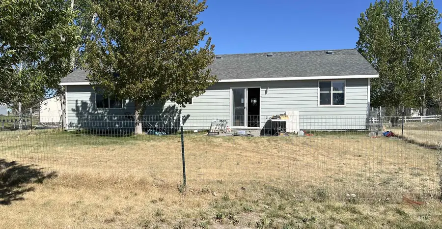 537 Smokey Mountain Dr, Jerome, ID 83338 - #2