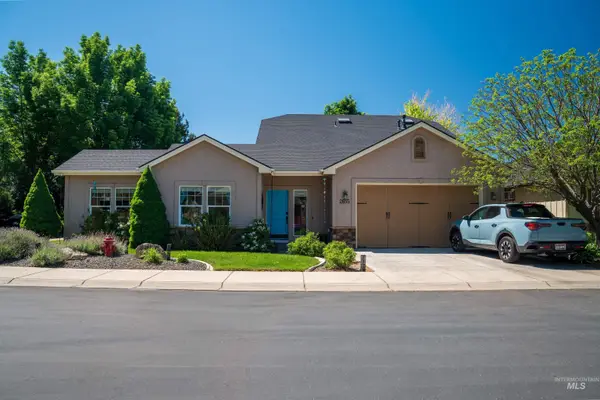 2655 E Piccadilly Ln, Eagle, ID 83616