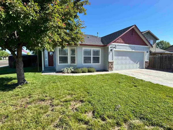 4719 Kadie St, Caldwell, ID 83607