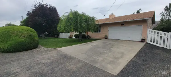 2426 Easy St, Clarkston, WA 99403
