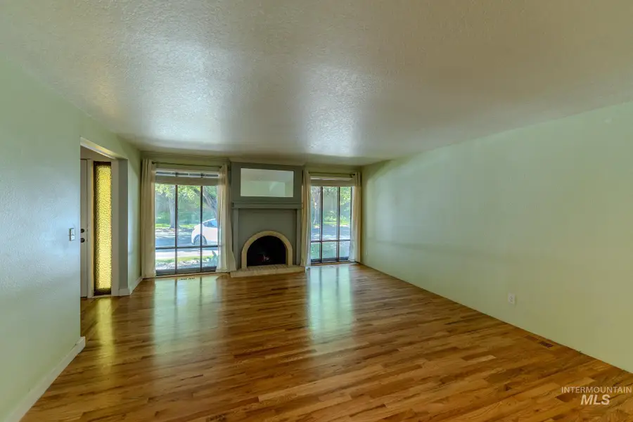 974 E. Strawberry Lane, Boise, ID 83712 - #3