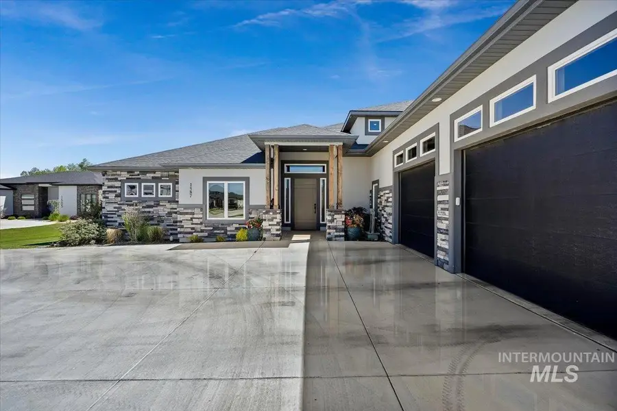 1587 Clear Creek Loop, Twin Falls, ID 83301 - #2