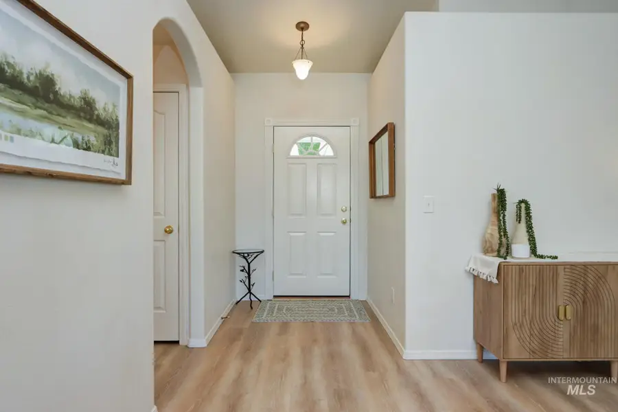 9610 W Ben St, Boise, ID 83714 - #3