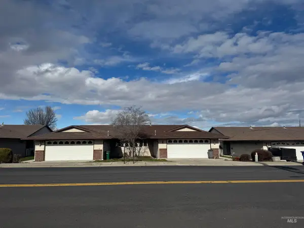 931 Stewart Avenue #A, Lewiston, ID 83501