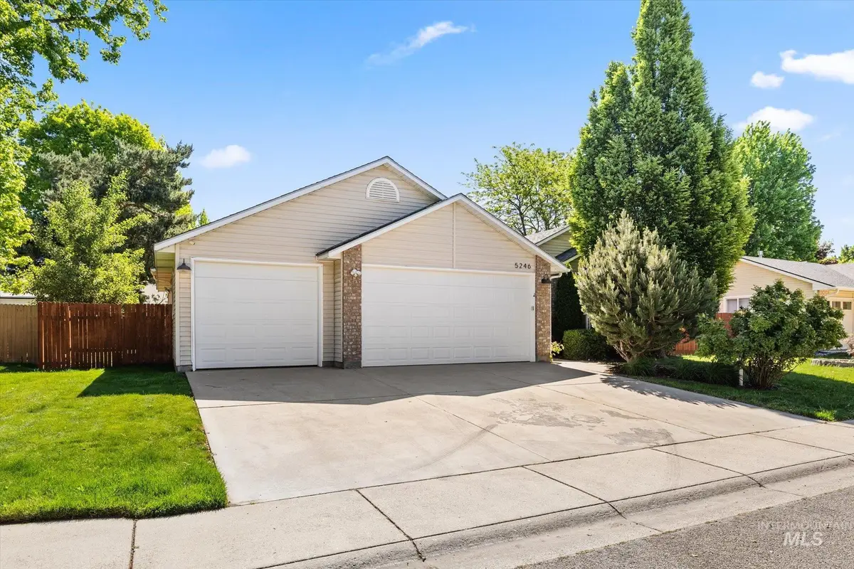 5246 N Hertford Way, Boise, ID 83714 - #1