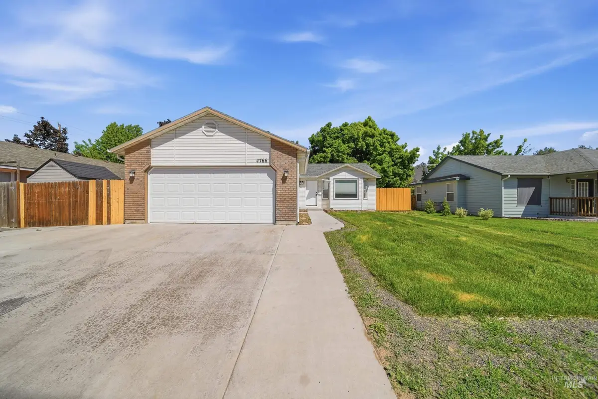 4766 N Bruxelles Dr, Boise, ID 83704 - #1