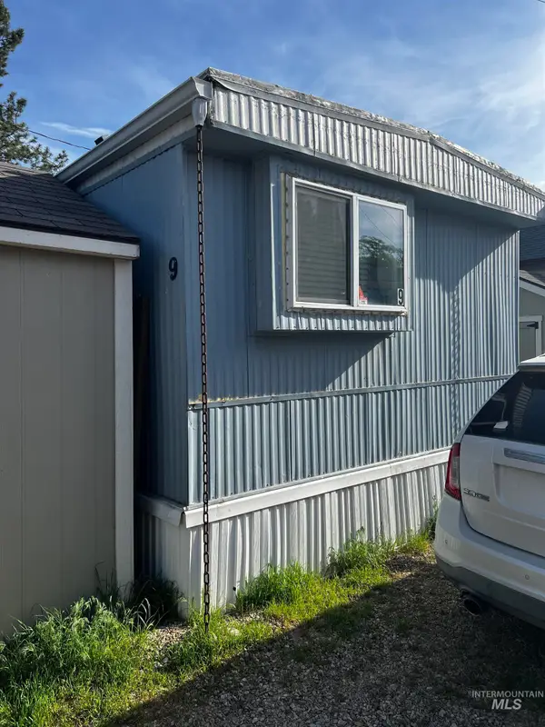 2815 W Dorian St #9, Boise, ID 83705