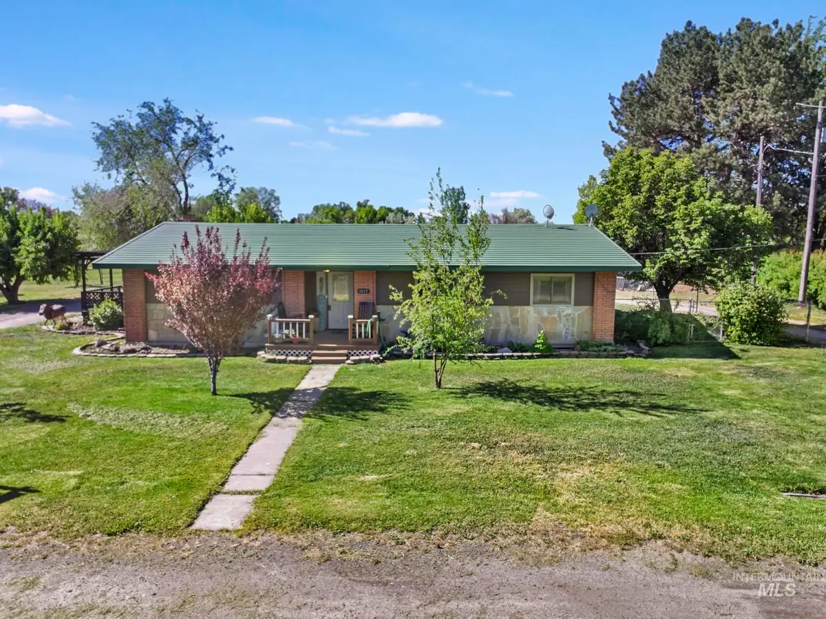 1617 9th Ave E, Gooding, ID 83330 - #1